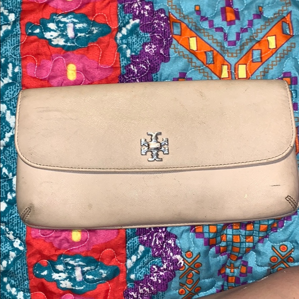 Tori Burch clutch